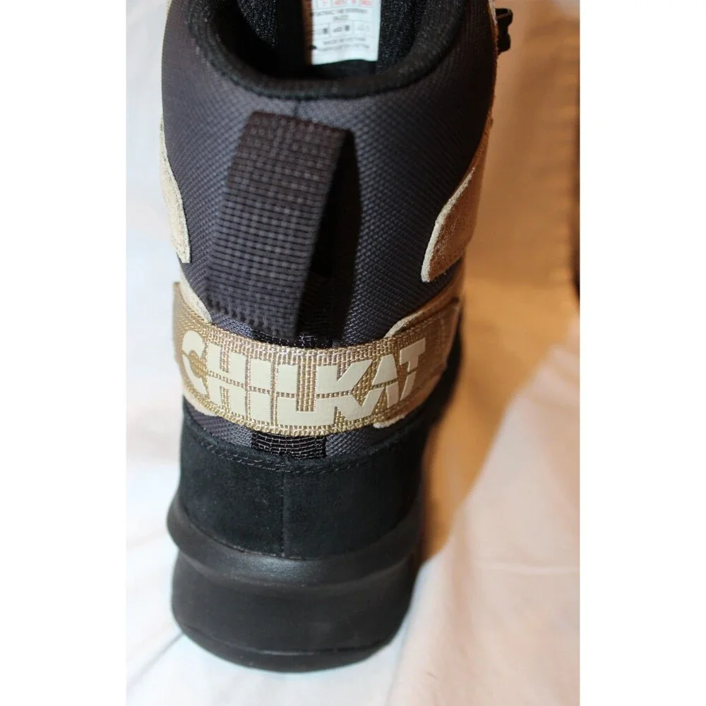 The North Face Chilkat V Cognito Waterproof Winter Boots Flax Gray NEW SZ 8